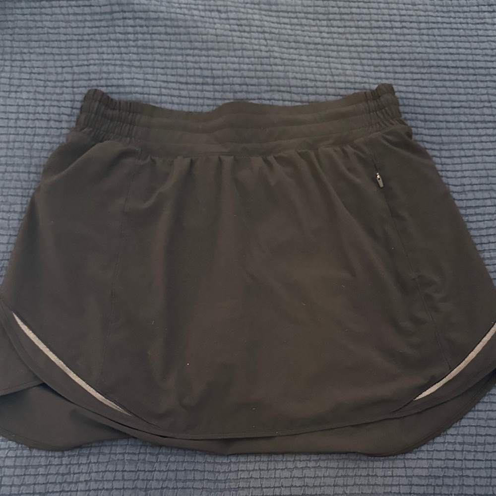 Lululemon Hotty Hot skirt